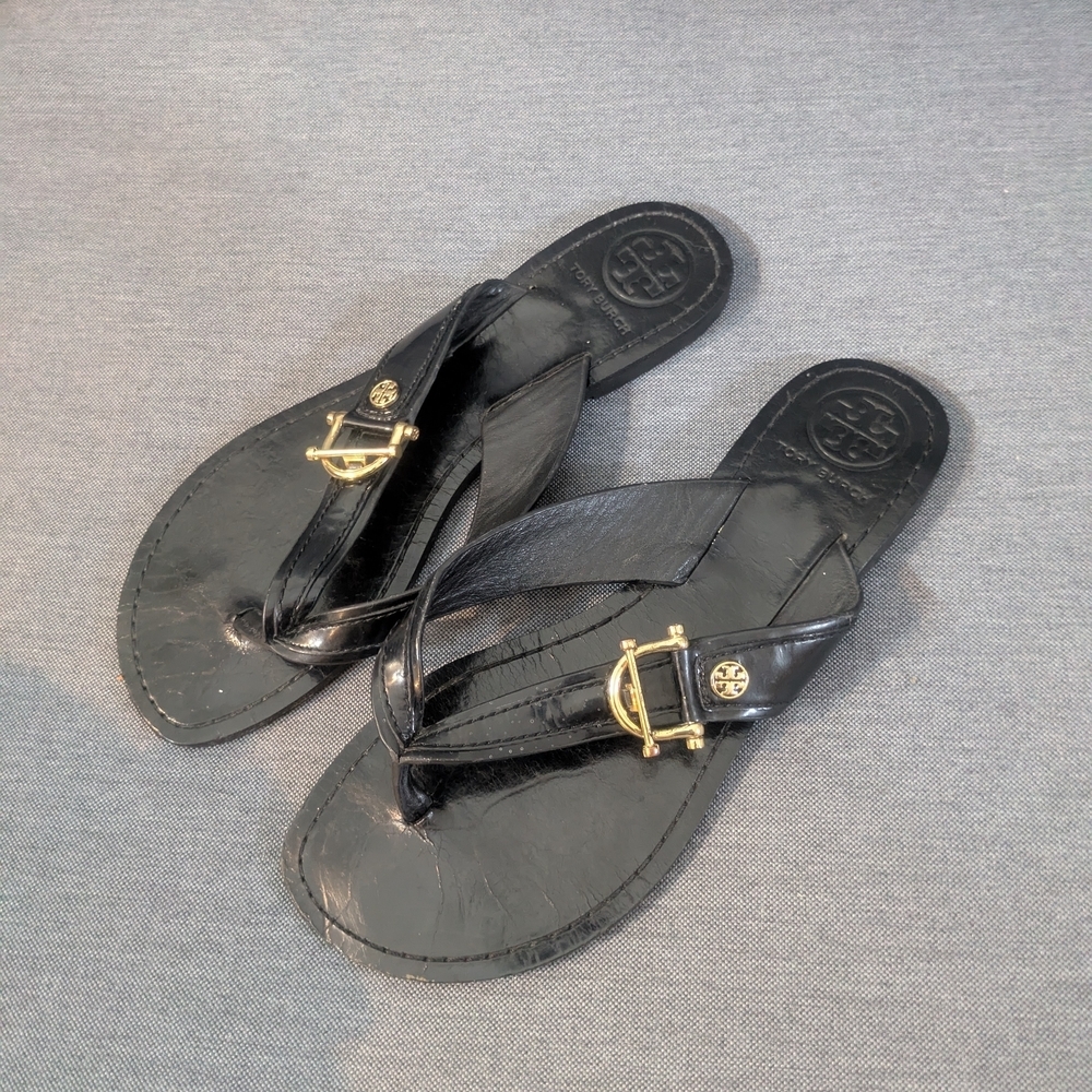 Tory Burch Nora Black Patent Leather Thong Sandals Size 7.5